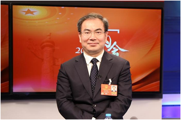 全國人大代表、張家界市市長劉革安：扶持發(fā)展“小新星”企業(yè)，推進(jìn)企業(yè)上市“破零倍增”計(jì)劃